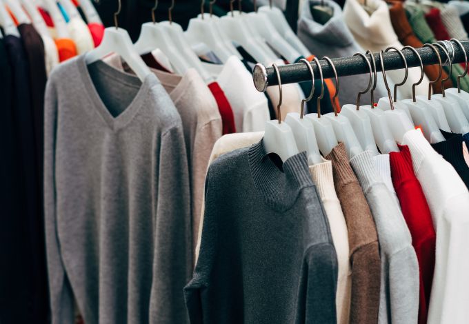 What Is Stock Lot Clothing And Why It’s A Smart Buy