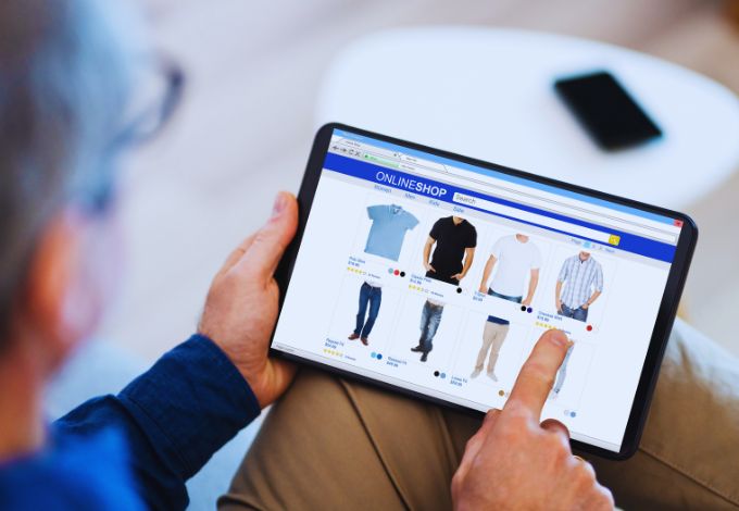 Why Surplus Apparel Is a Smart Choice for Online Sellers
