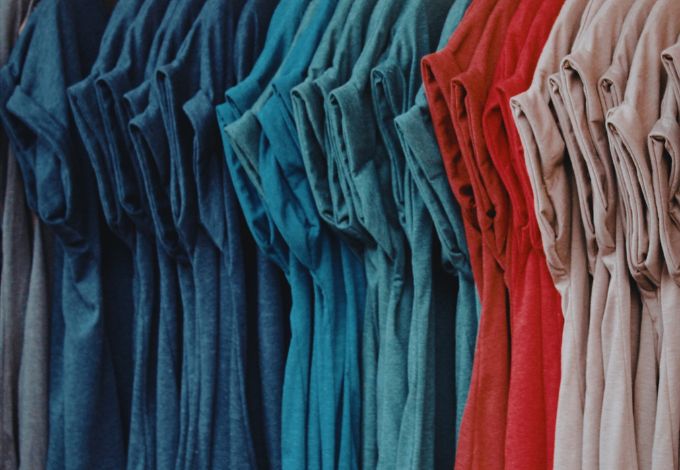 How to Buy Surplus Clothes Wholesale